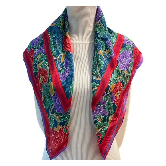 Oscar de la Renta Silk Scarf Floral Luxury Designer 80s Glam Grandma VINTAGE - Picture 2 of 5